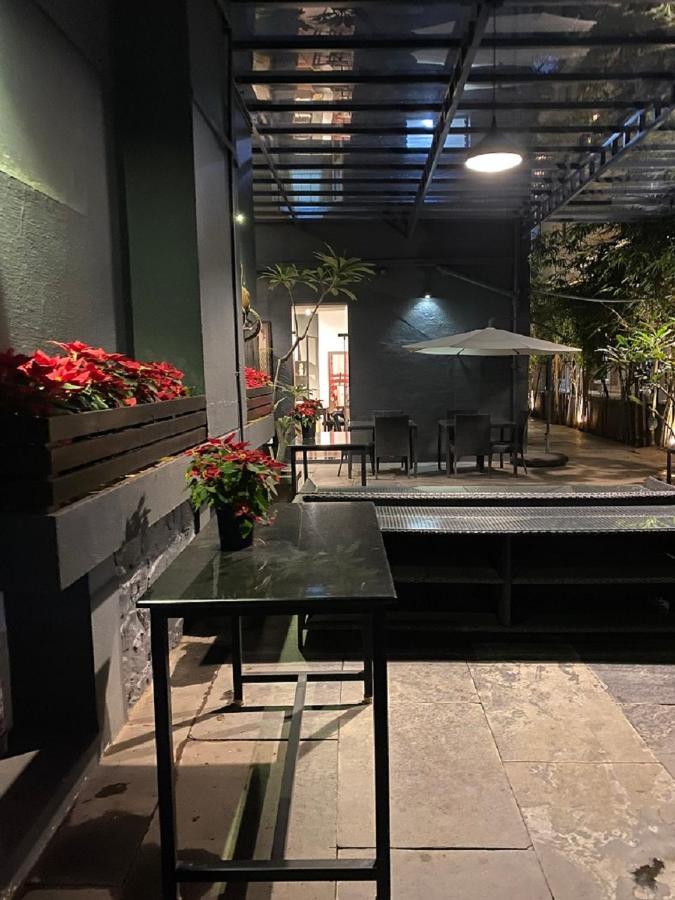 Hotel Ketan Pune Zewnętrze zdjęcie