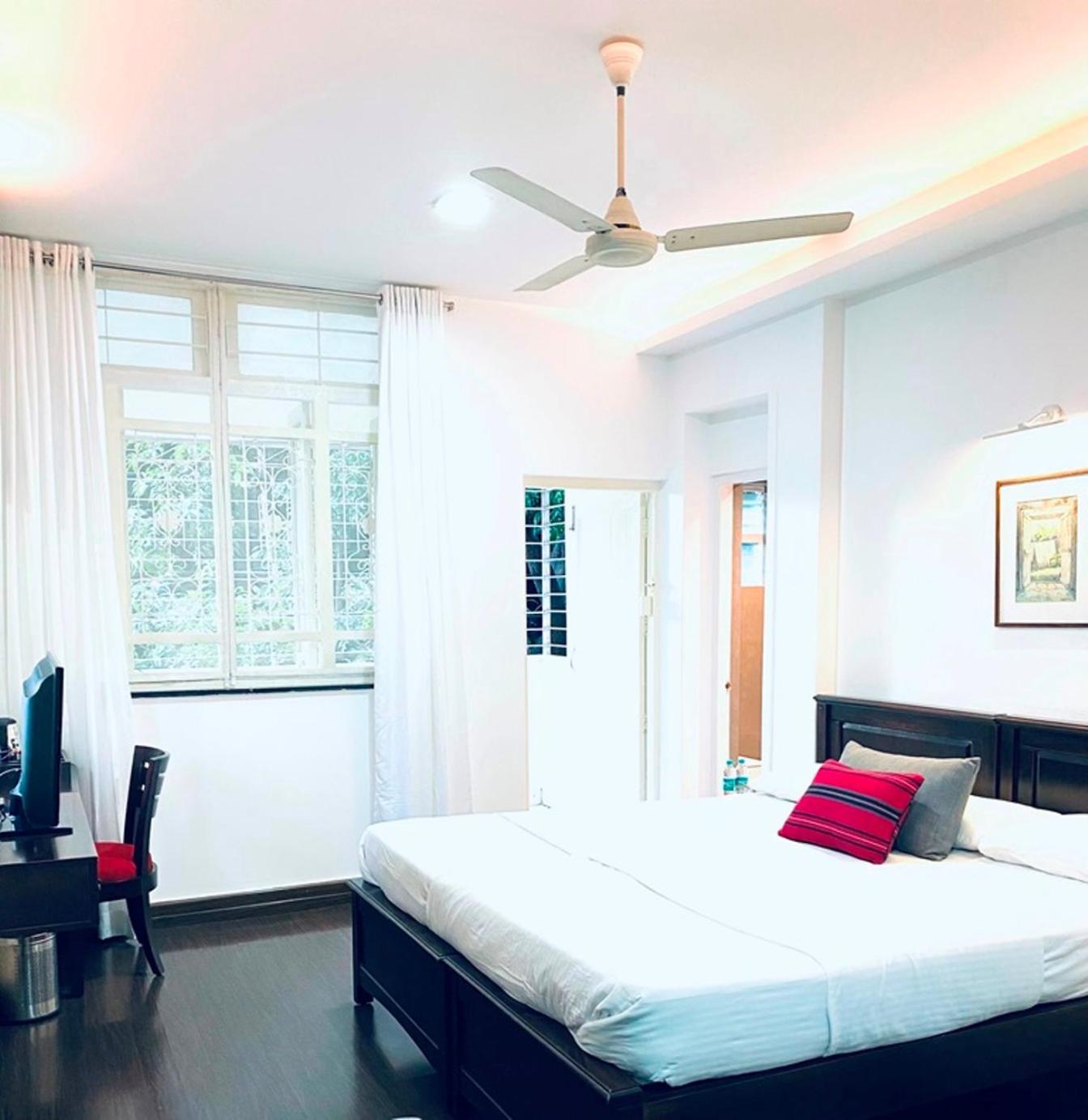 Hotel Ketan Pune Zewnętrze zdjęcie